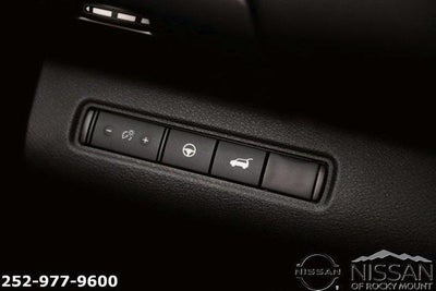 2022 Nissan Pathfinder SL 4WD