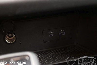 2022 Nissan Pathfinder SL 4WD