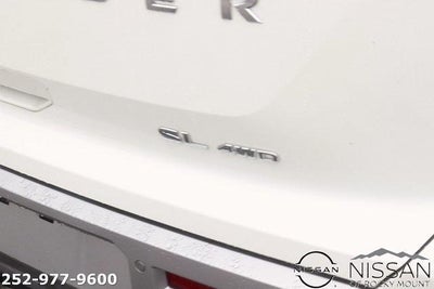 2022 Nissan Pathfinder SL 4WD