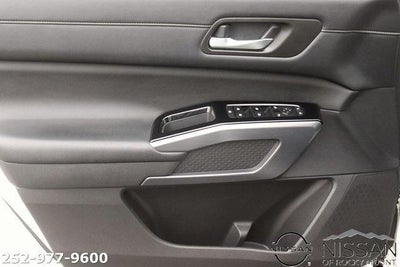 2022 Nissan Pathfinder SL 4WD