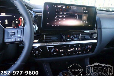 2026 Nissan Pathfinder SL 4WD