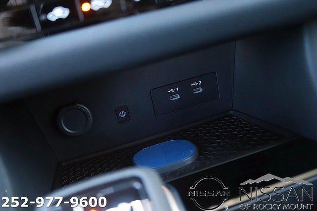 2026 Nissan Pathfinder SL 4WD