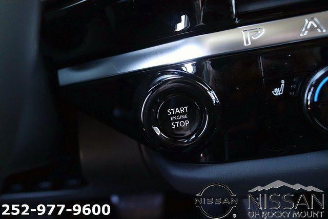 2026 Nissan Pathfinder SL 4WD