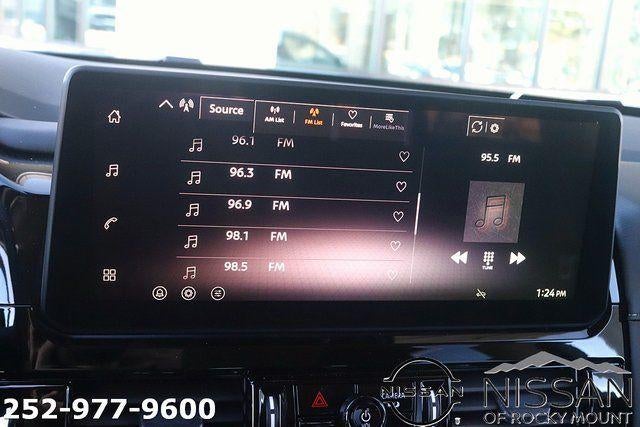 2026 Nissan Pathfinder SL 4WD