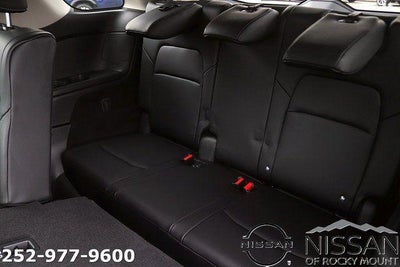 2026 Nissan Pathfinder SL 4WD