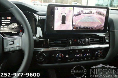 2026 Nissan Pathfinder SL 4WD