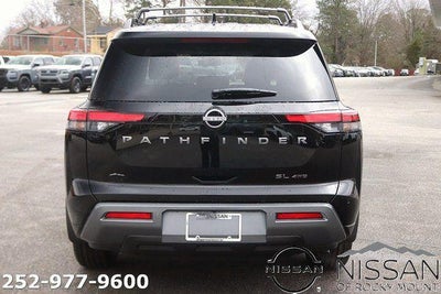 2026 Nissan Pathfinder SL 4WD