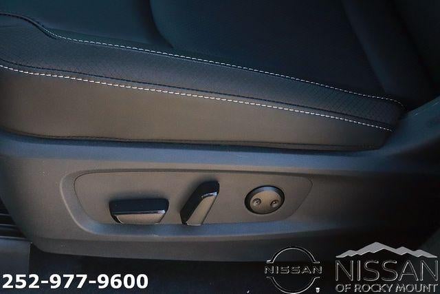 2026 Nissan Pathfinder SL 2WD