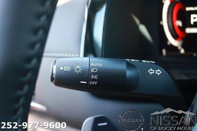 2026 Nissan Pathfinder SL 2WD