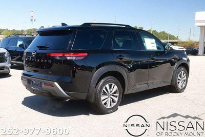 2026 Nissan Pathfinder SL 2WD