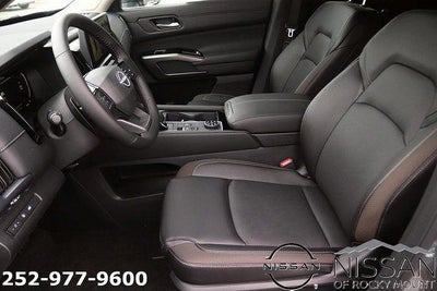 2026 Nissan Pathfinder SL 4WD