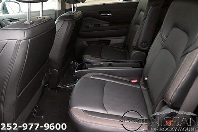 2026 Nissan Pathfinder SL 4WD