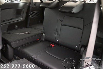 2026 Nissan Pathfinder SL 4WD