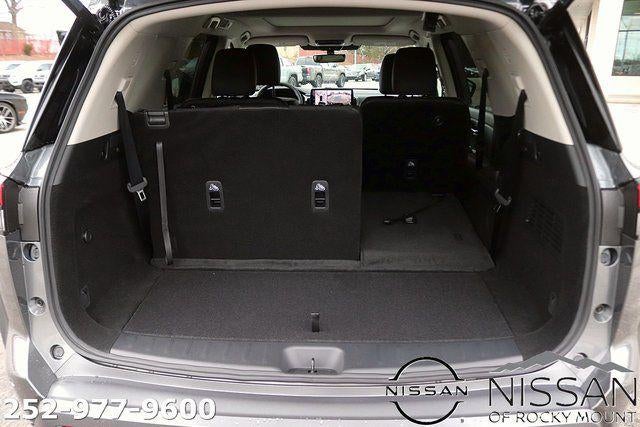 2026 Nissan Pathfinder SL 4WD