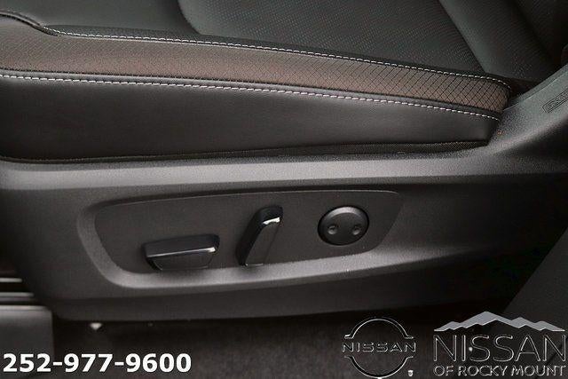 2026 Nissan Pathfinder SL 4WD