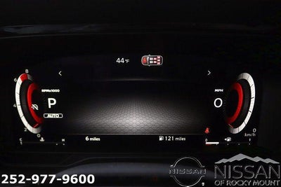 2026 Nissan Pathfinder SL 4WD