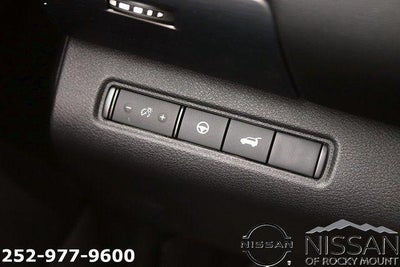 2026 Nissan Pathfinder SL 4WD