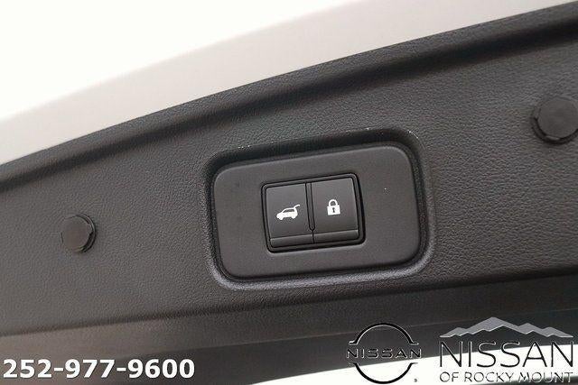 2026 Nissan Pathfinder SL 4WD