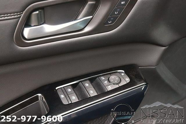 2026 Nissan Pathfinder Platinum 4WD
