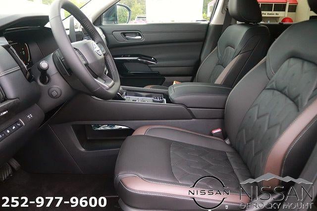 2026 Nissan Pathfinder Platinum 4WD