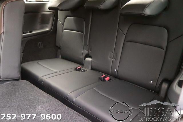 2026 Nissan Pathfinder Platinum 4WD