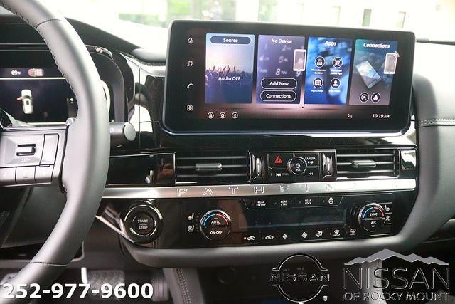 2026 Nissan Pathfinder Platinum 4WD