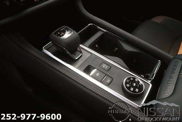 2026 Nissan Pathfinder Platinum 4WD