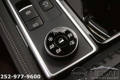 2026 Nissan Pathfinder Platinum 4WD
