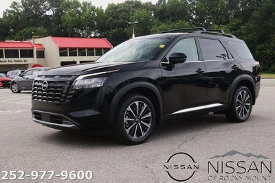 2026 Nissan Pathfinder Platinum 4WD