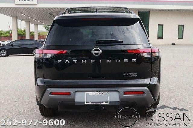 2026 Nissan Pathfinder Platinum 4WD