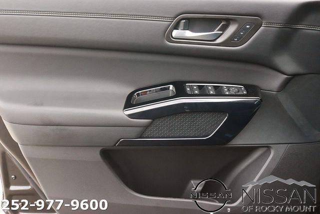 2026 Nissan Pathfinder Platinum 4WD
