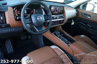2026 Nissan Pathfinder Platinum 4WD