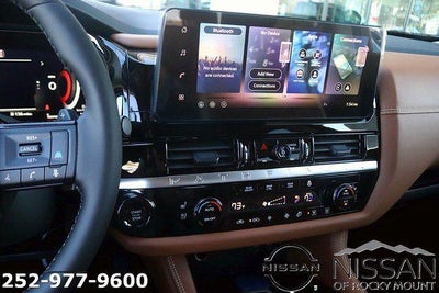 2026 Nissan Pathfinder Platinum 4WD