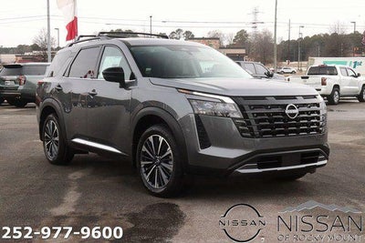 2026 Nissan Pathfinder Platinum 4WD