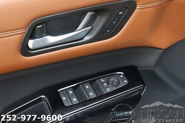 2026 Nissan Pathfinder Platinum 4WD