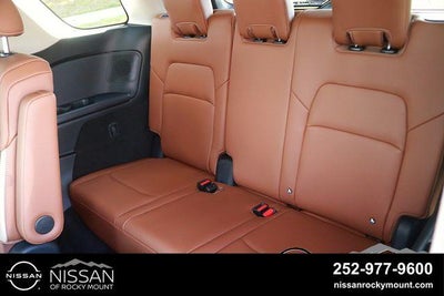 2026 Nissan Pathfinder Platinum 4WD