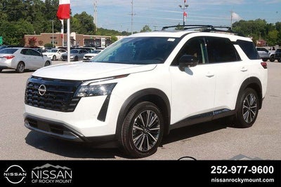 2026 Nissan Pathfinder Platinum 4WD