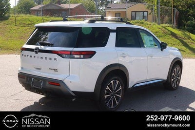 2026 Nissan Pathfinder Platinum 4WD