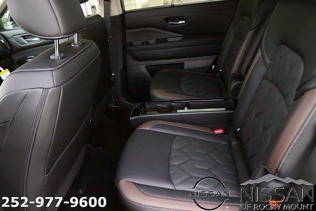 2026 Nissan Pathfinder Platinum 4WD