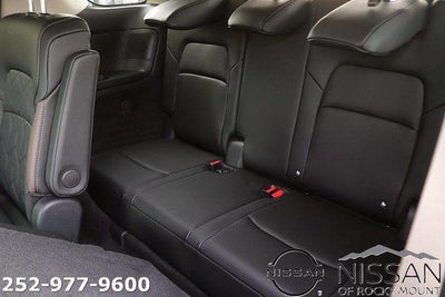 2026 Nissan Pathfinder Platinum 4WD