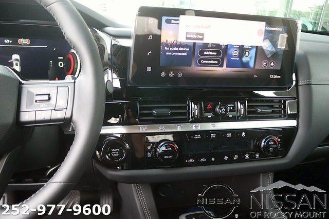 2026 Nissan Pathfinder Platinum 4WD