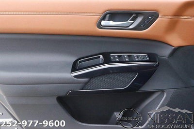 2026 Nissan Pathfinder Platinum 2WD