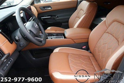 2026 Nissan Pathfinder Platinum 2WD