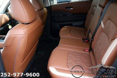 2026 Nissan Pathfinder Platinum 2WD