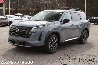 2026 Nissan Pathfinder Platinum 2WD