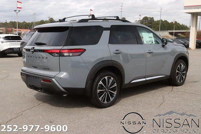 2026 Nissan Pathfinder Platinum 2WD