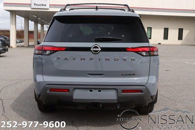2026 Nissan Pathfinder Platinum 2WD
