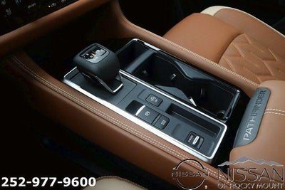 2026 Nissan Pathfinder Platinum 2WD