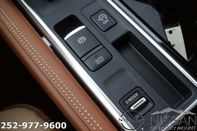 2026 Nissan Pathfinder Platinum 2WD