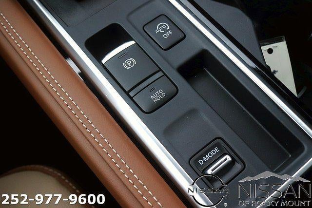 2026 Nissan Pathfinder Platinum 2WD